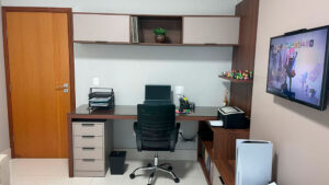 Home Office Planejado - Produtividade com Estilo, criar um ambiente de home office que promova produtividade e conforto é essencial.