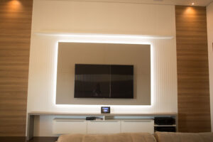 Móveis Planejados na Decoração, Integrando Estilo e Praticidade. Vamos explorar como integrar estilo e personalidade na decoração com móveis planejados.