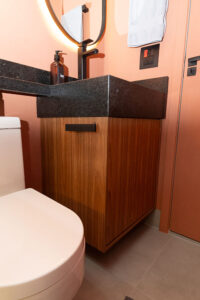 Móveis Planejados para Banheiros Pequenos, algumas ideias e dicas para ampliar banheiros pequenos utilizando móveis planejados.