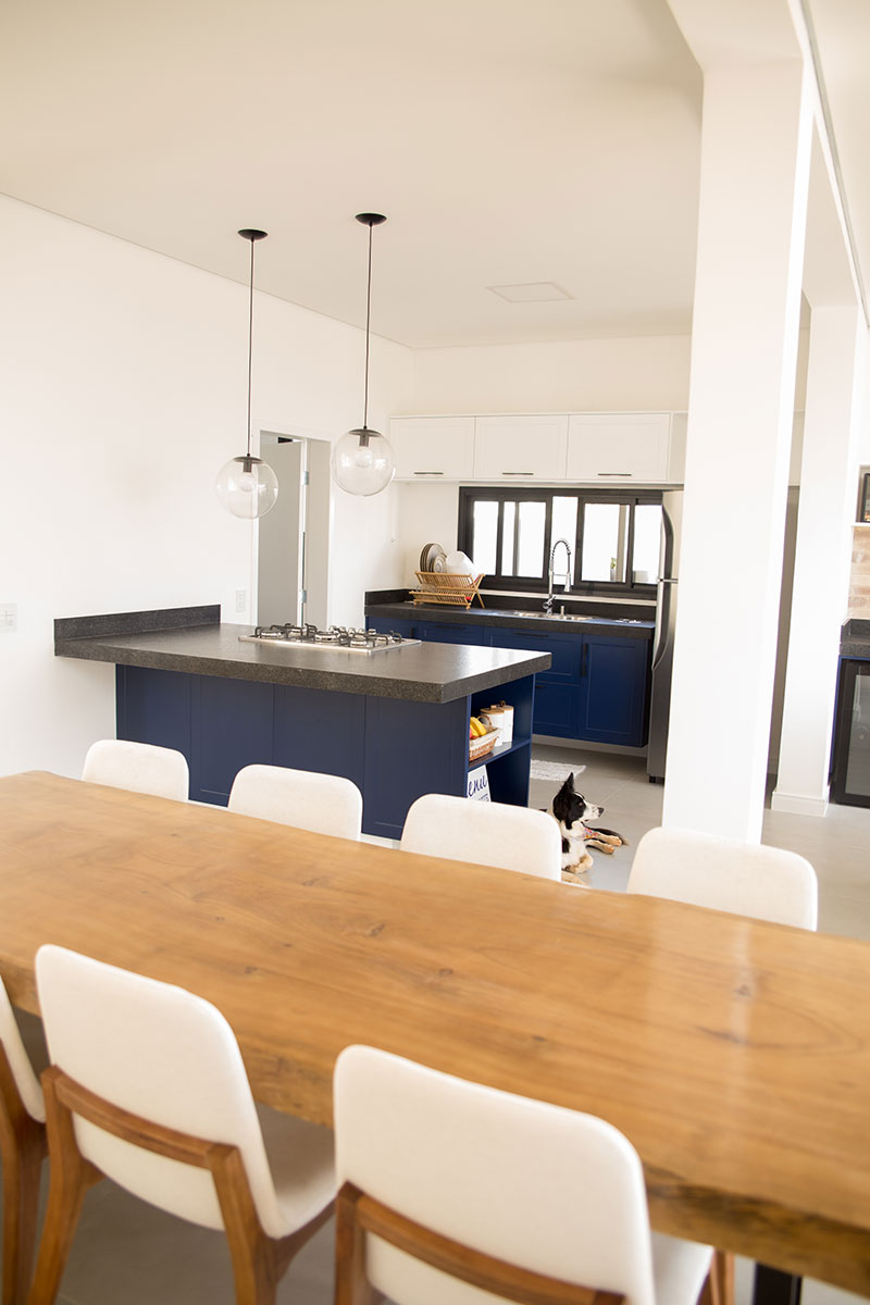 Dicas de Iluminação para Destacar seus Móveis Planejados para que eles sejam realmente valorizados, a iluminação do espaço precisa ser bem planejada.