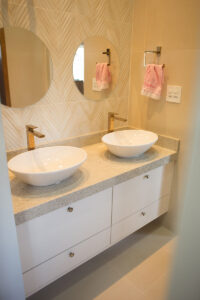 Erros Comuns ao Escolher Móveis Planejados e Como Evitá-los. Guia Completo para um Projeto Perfeito.