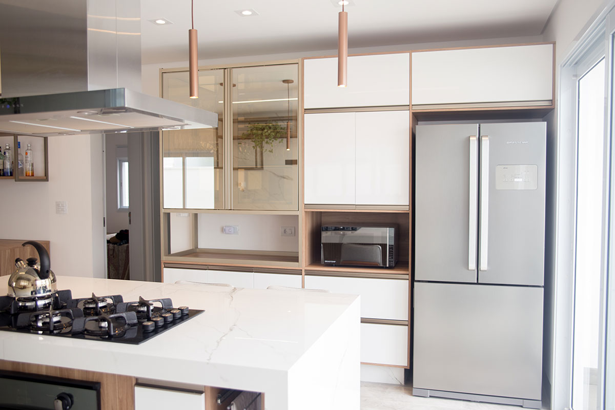 Cozinha Preparada para o Natal: Como os Móveis Planejados Facilitam Sua Ceia.